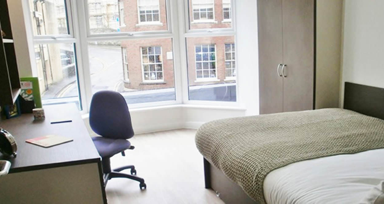 Universal Student Living