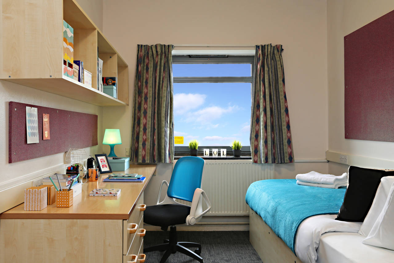 International Hall, London • Student Housing • Student.com