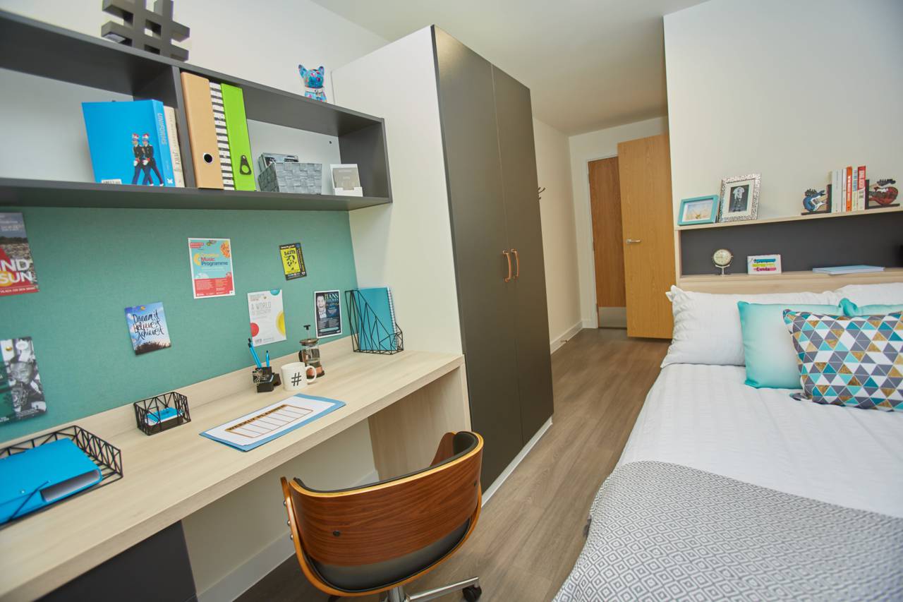 Mannequin House, London • Student Housing •