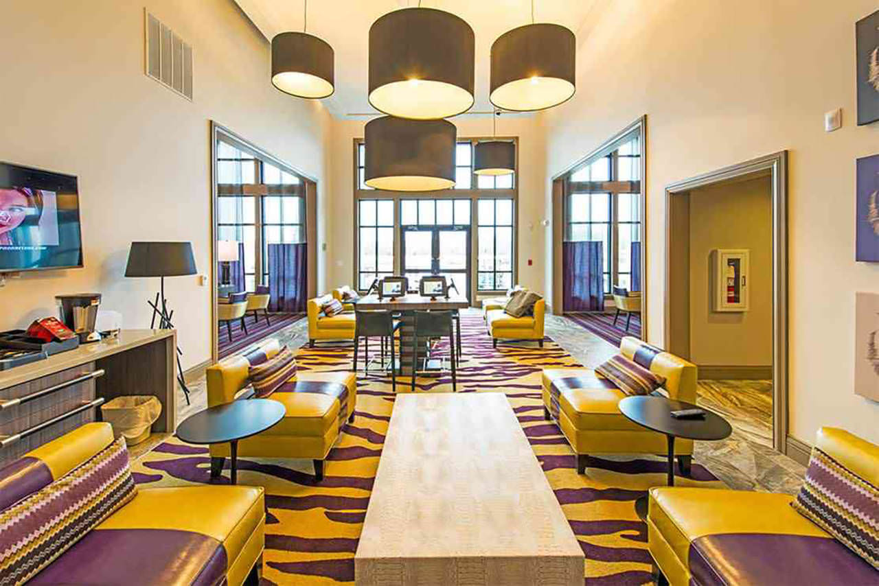 The Exchange at Baton Rouge Student Rooms •