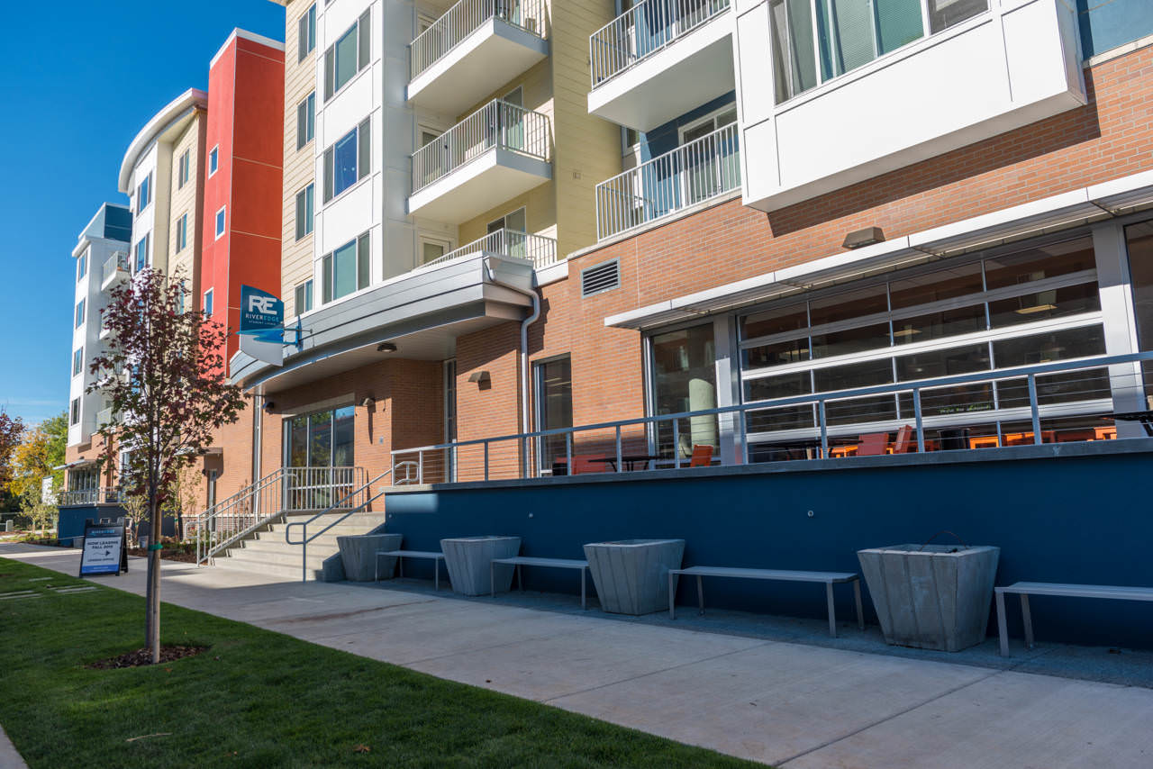 River Edge, Boise • Student Housing •