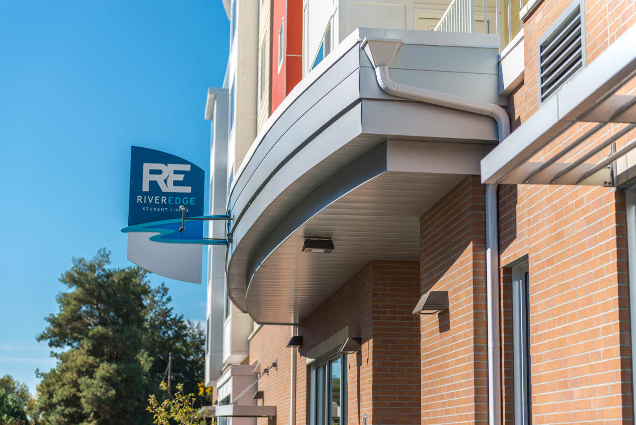 River Edge, Boise • Student Housing •