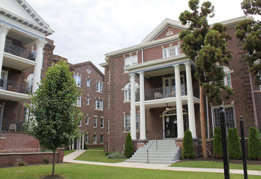 Campus Apartments Student Housing •
