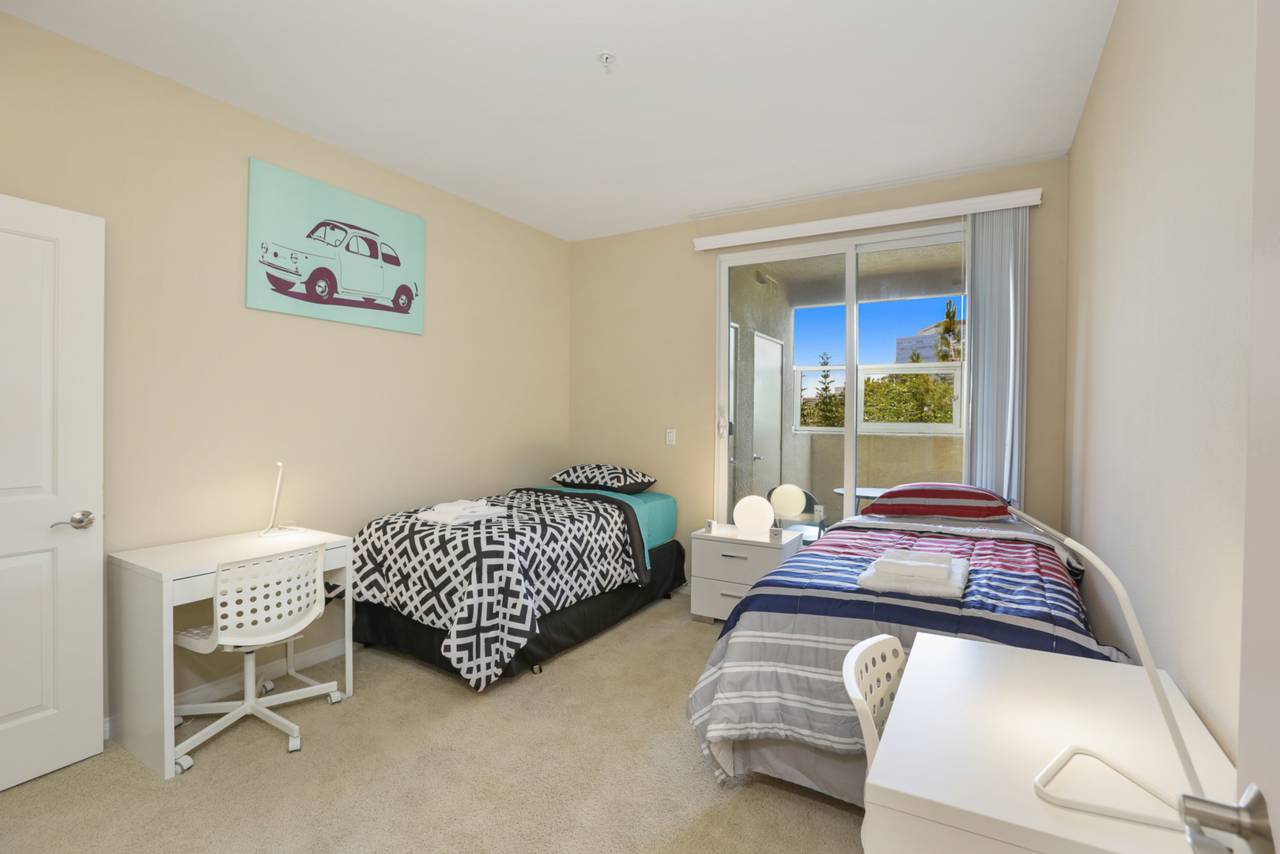 Kapi Residences Park Merced, San Francisco • Student Housing