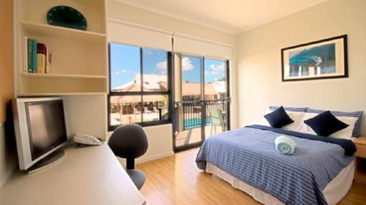 Uniresort, Brisbane • Student Housing •