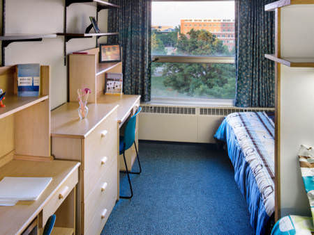 university of illinois urbana champaign graduate student housing